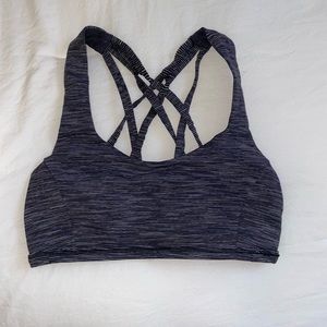 Lululemon athletic sports bra